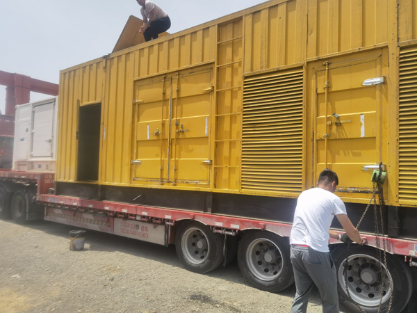海丰除了负载情况和发动机维护，还有哪些因素会影响 200kw 柴油发电机的油耗？